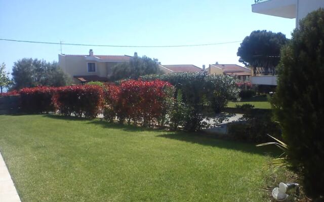 Marios Garden House