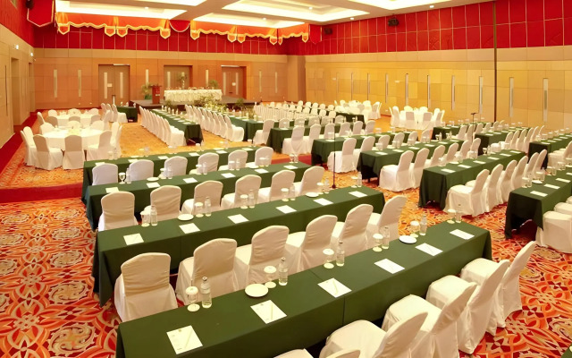 Grand Suka Hotel
