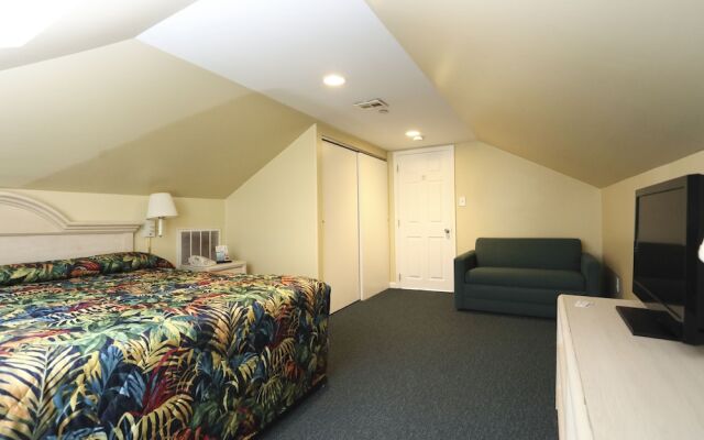 Riviera Resorts & Suites