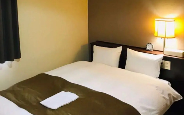 Takatsuki W and M Hotel