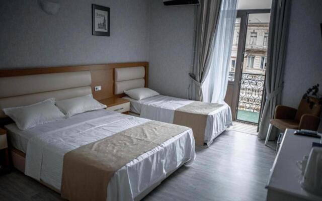 Kabayans And Pinoys Hotel And Hostel