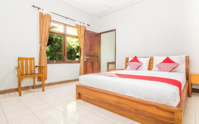 OYO 2404 Arca Guest House