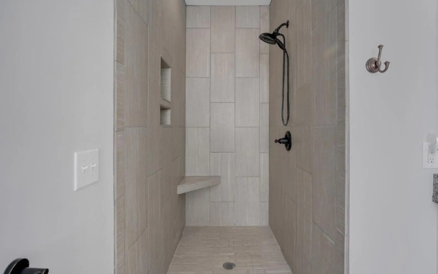 Rushin' to the Beach