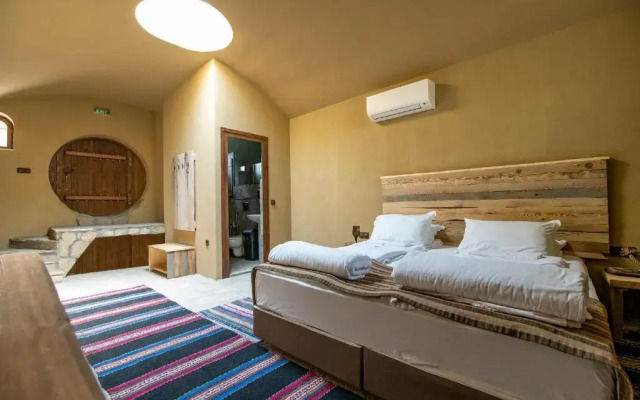 Glamping & Motel Alliance