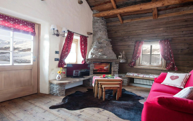 Chalet Charm