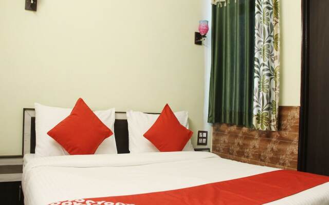 OYO 13889 Hotel Seth Sawariya