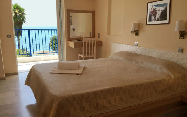 Hotel Golden Sun
