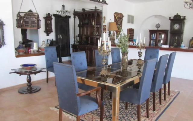 Porto Scoutari Romantic Hotel