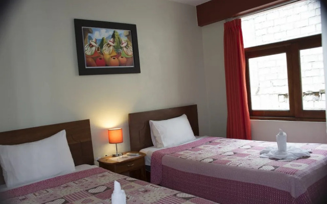 Hostal Sun Palace Inn