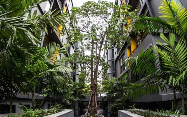 iSanook Hostel