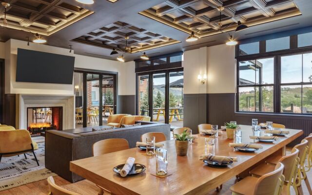 The Eddy Taproom & Hotel