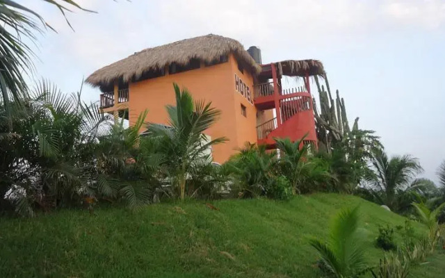 Bogavante Hotel