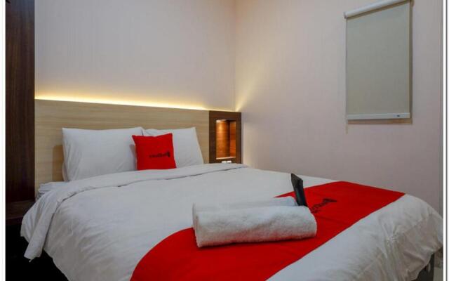 RedDoorz near Gejayan 3