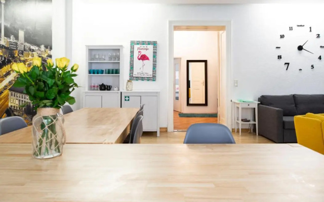 Big City Aprtment in Berlin-Friedrichshain