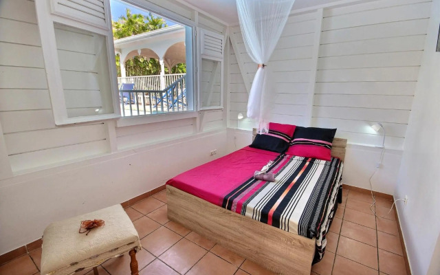 Villa Cattleya: 4ch, piscine et grande terrasse couverte