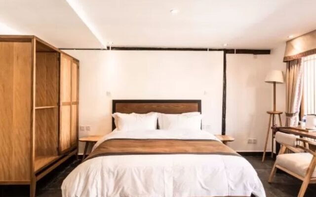 Dengfeng Qingjing Courtyard Hotel