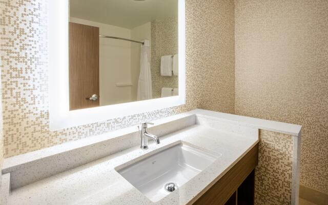 Holiday Inn Express & Suites Indianapolis NE - Noblesville, an IHG Hotel