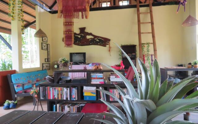 Manora Garden B & B
