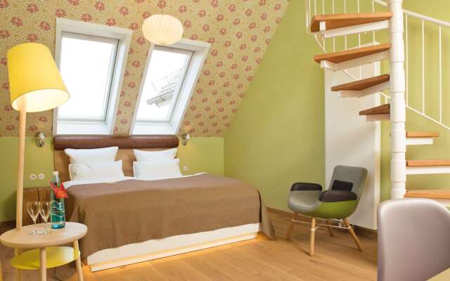 Hotel Gude