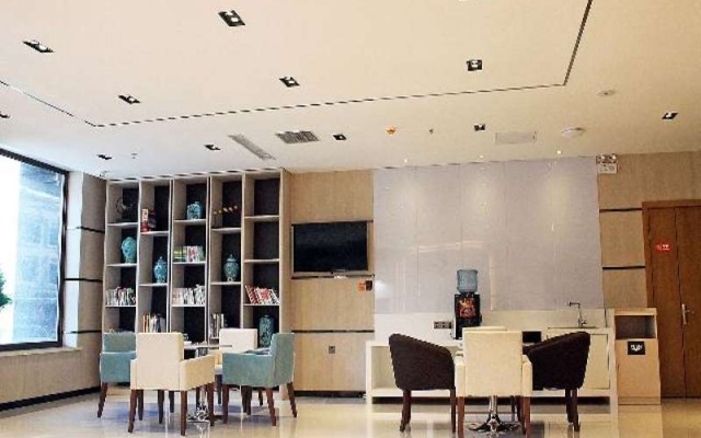 7 Days Premium Daqing Ranghu Road High Speed Railway Wesst Station Yuanwang Branch – Restaurant – Daqing