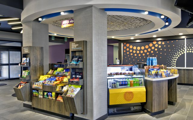 Tru by Hilton Ashburn One Loudoun