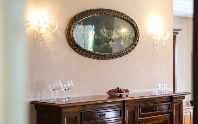 Appartamento Con Terrazzo A Capodimonte