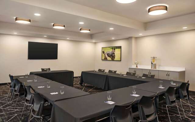 Microtel Inn & Suites by Wyndham Aurora