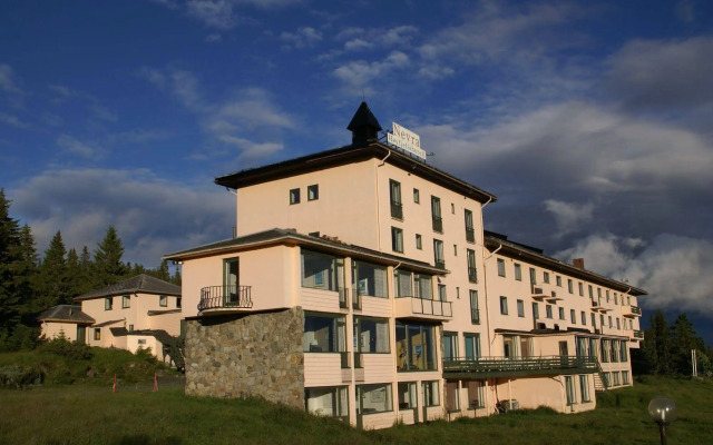 Nevra Aparthotell