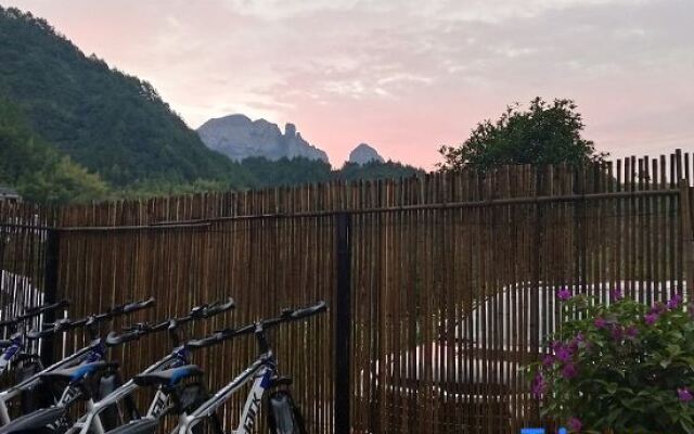 Xianju qingyinge homestay