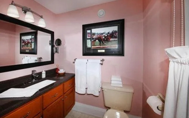 Warm House Retreat Bed and Breakfast