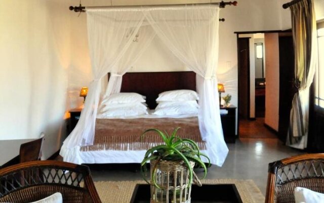 Draaihoek Lodge & Restaurant