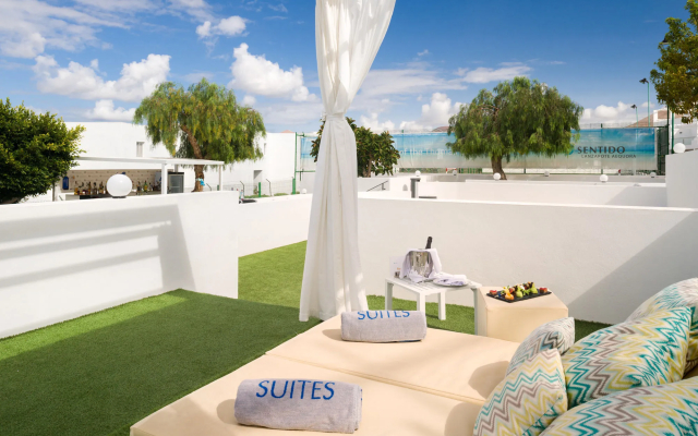 Aequora Lanzarote Suites