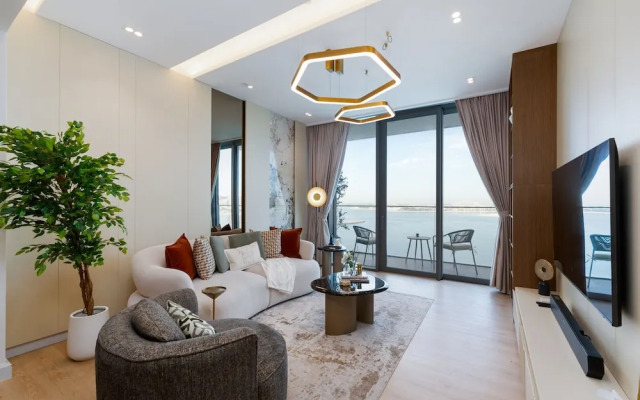 Premium 2BR Emaar Beachfront w Beach Access