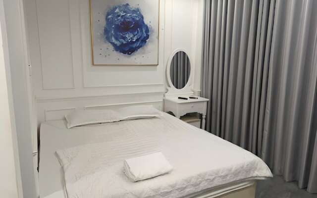 Rose Hotel - by Bay Luxury