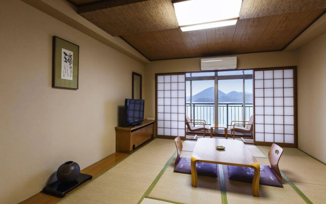 Zekkei No Yuyado Toya Kohantei Ryokan Abuta