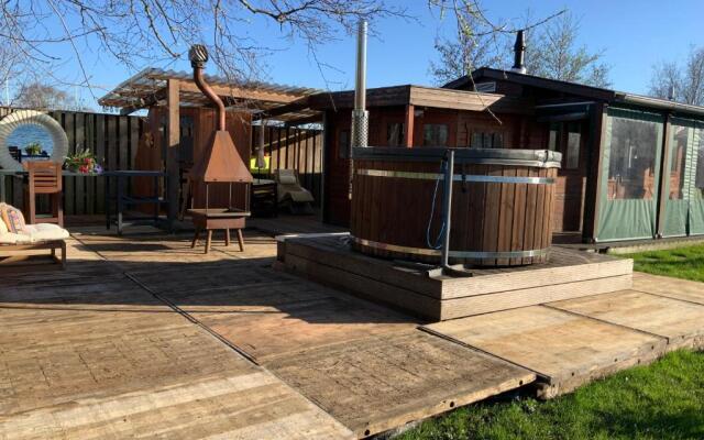 Vinkeveen Chalet eiland