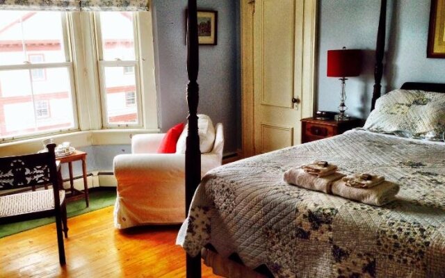 Boscawen Inn