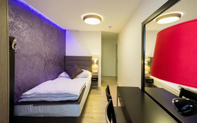 Hotel SLEEP & GO