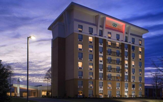 DoubleTree by Hilton Cincinnati Airport