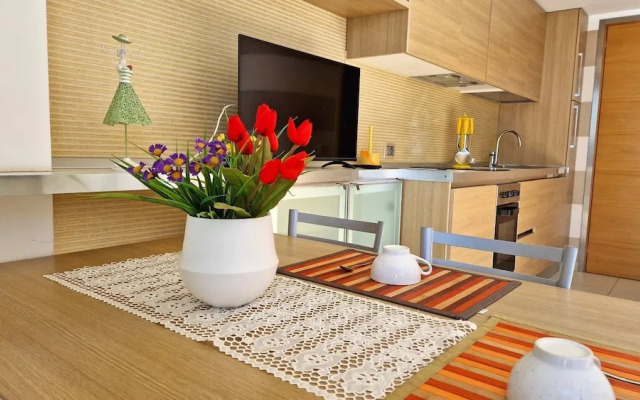 Penthouse Le Vele Sea View 2 Sleeps Air-conditioned