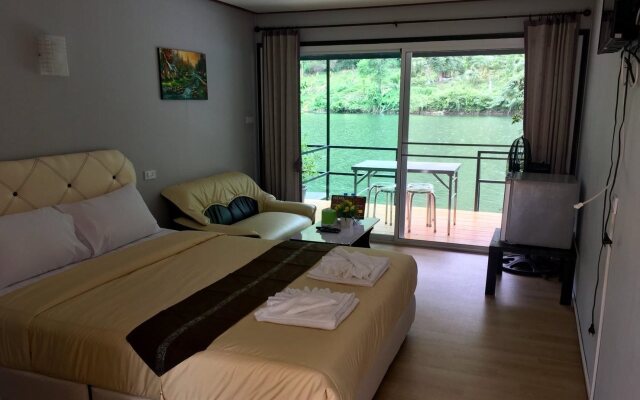 River Hill Side Resort