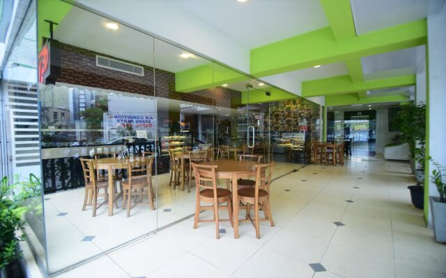 Thilhara Days Inn