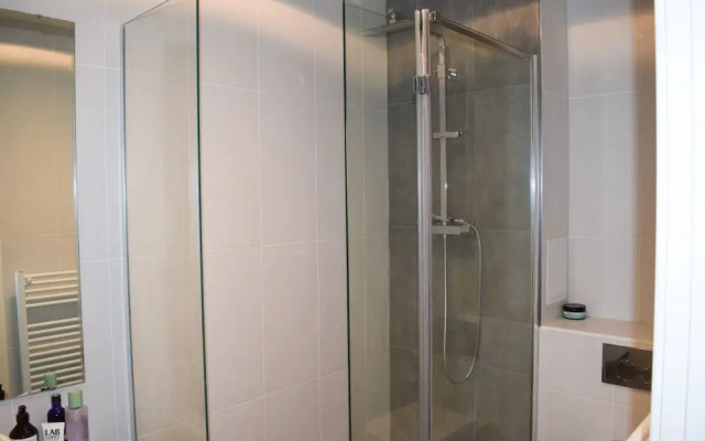 Stylish 1 Bedroom Flat by Greenwich Station