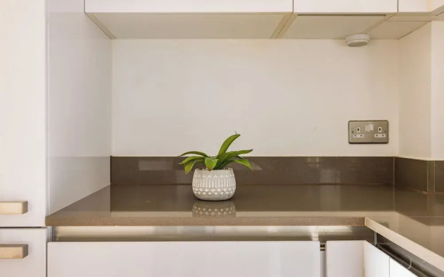 Modern 1 bed flat in Greenwich