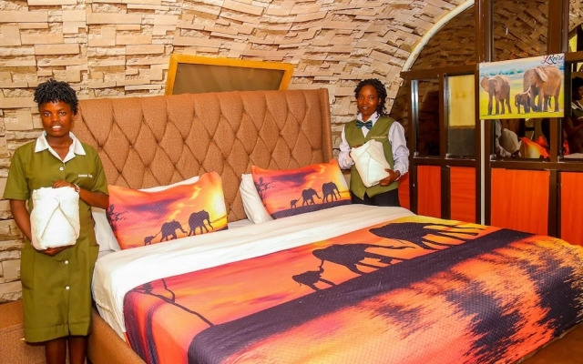 Amanya 1-bed Elephant Suite Tent