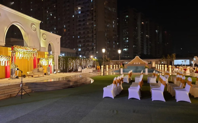 The Gaurs Sarovar Premiere