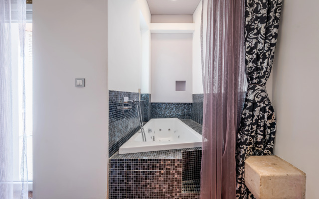 Starlight Luxury Rooms