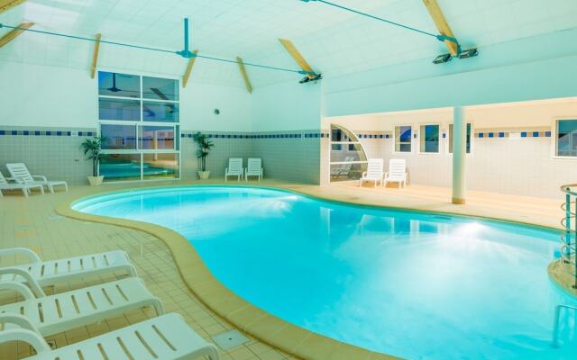 Well-maintained, Linked Holiday Home With Garden and Terrace