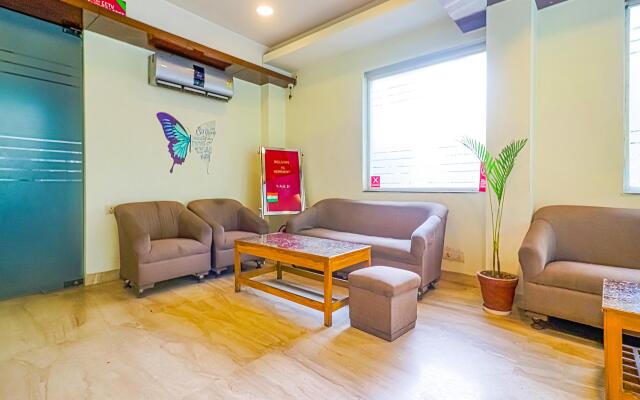 Merriment Hotel Sec 31 by Fabhotels