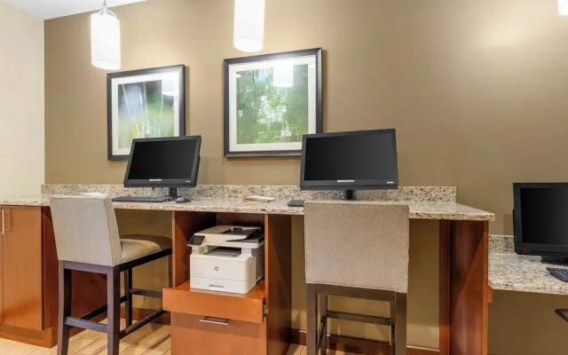 Staybridge Suites Pittsburgh-Cranberry Township